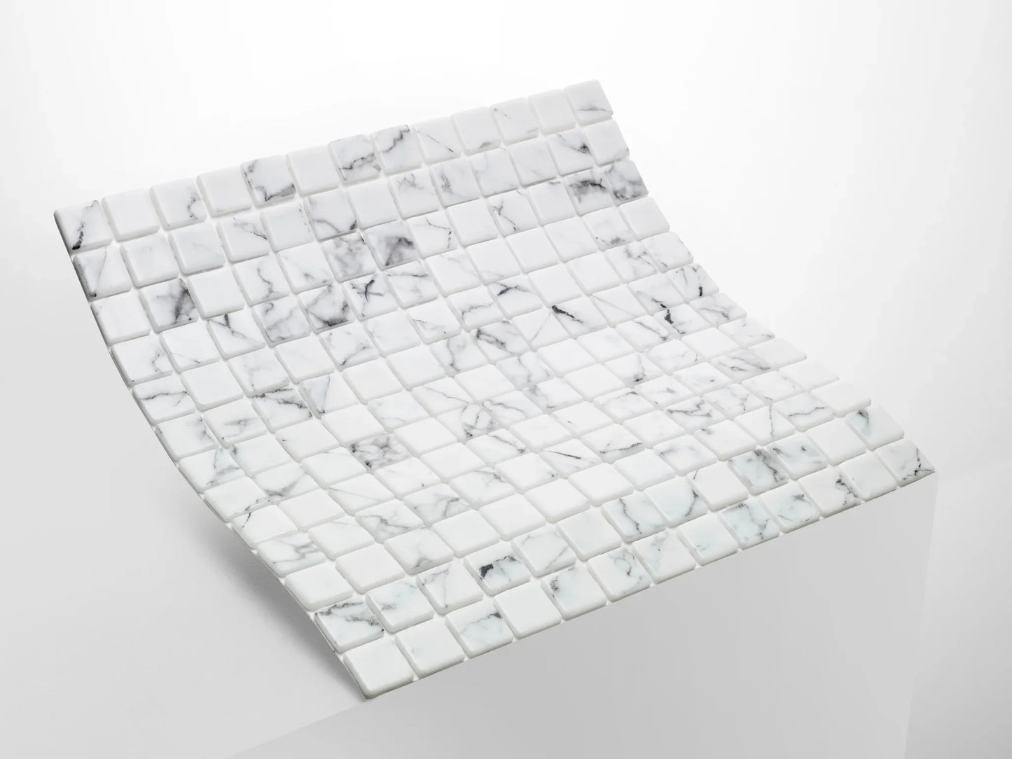 Mozaic KA 01 CALACATTA